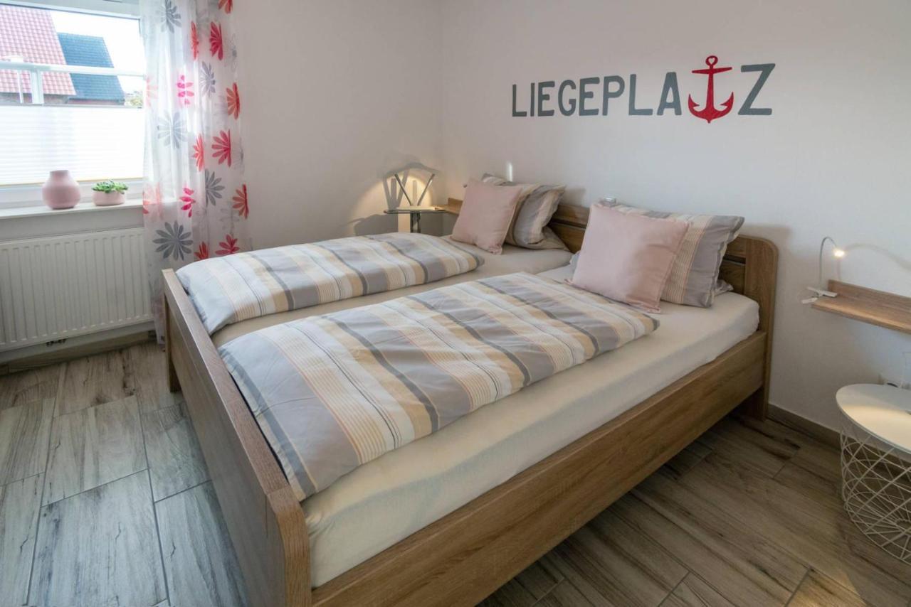 Ferienwohnung Liegeplatz Dornumersiel Exteriör bild